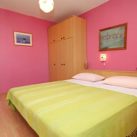 Double 2495a Gostinjska kuća 3*