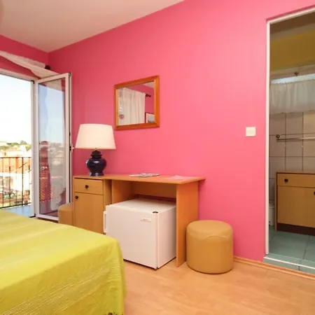 Double 2495a Gostinjska kuća 3*